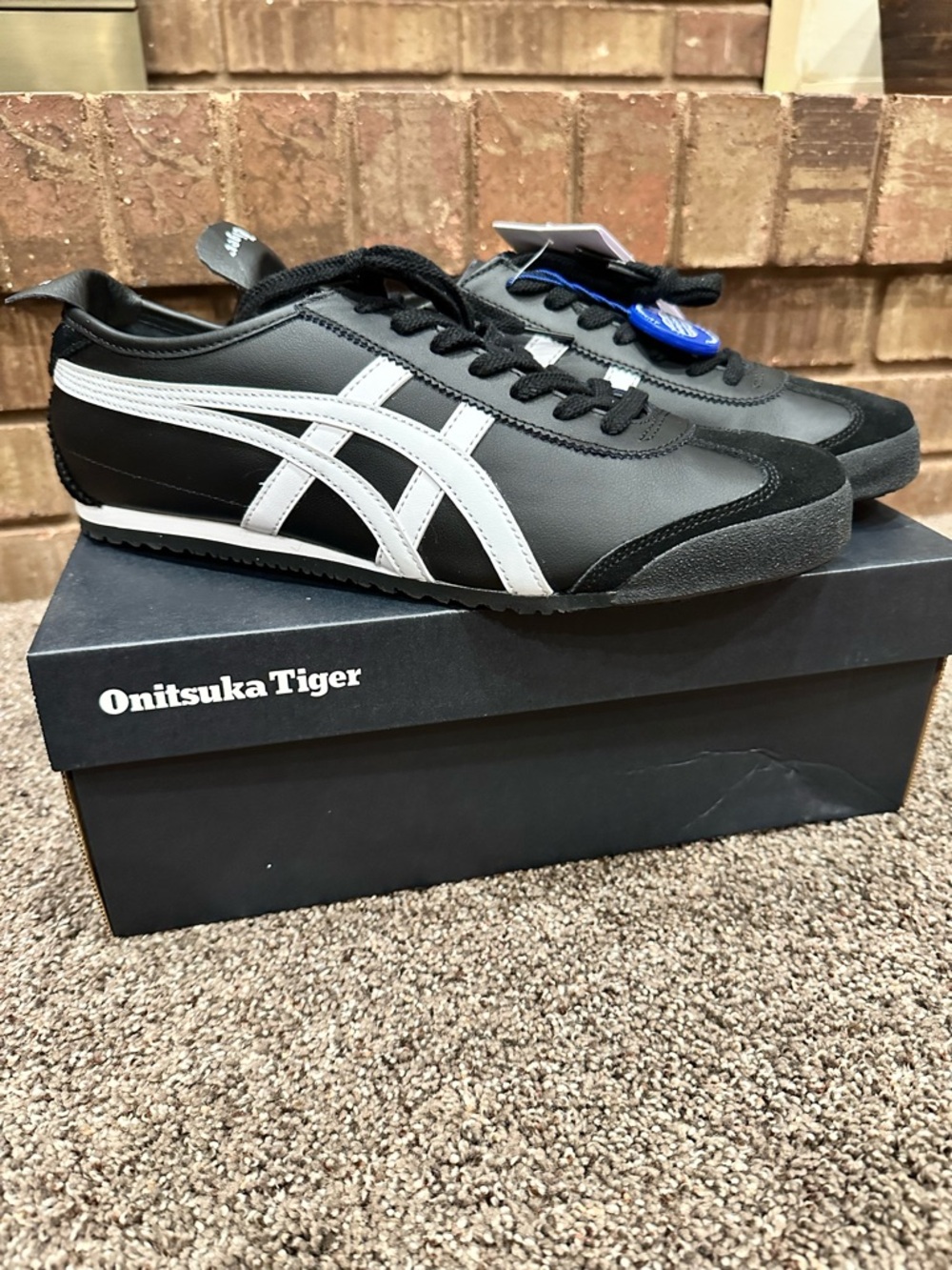 NIB Onitsuka Tiger Mexico 66 Black White Leather Men’s 10.5 / Women’s 12